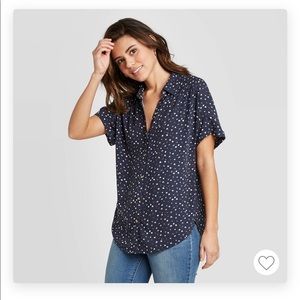 Universal Thread floral button up camp shirt